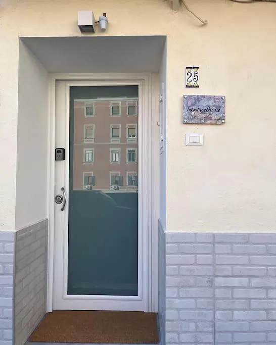 Holiday home Intostreet House Villa Naples